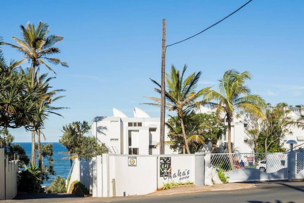 Ocean Pearl At Chakas Cove - Beachfront Apartment Ballito Exterior photo